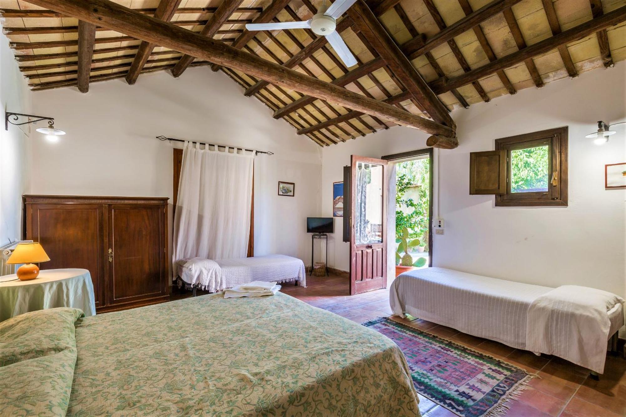 Baglio Anaste Hotell Buseto Palizzolo Exteriör bild